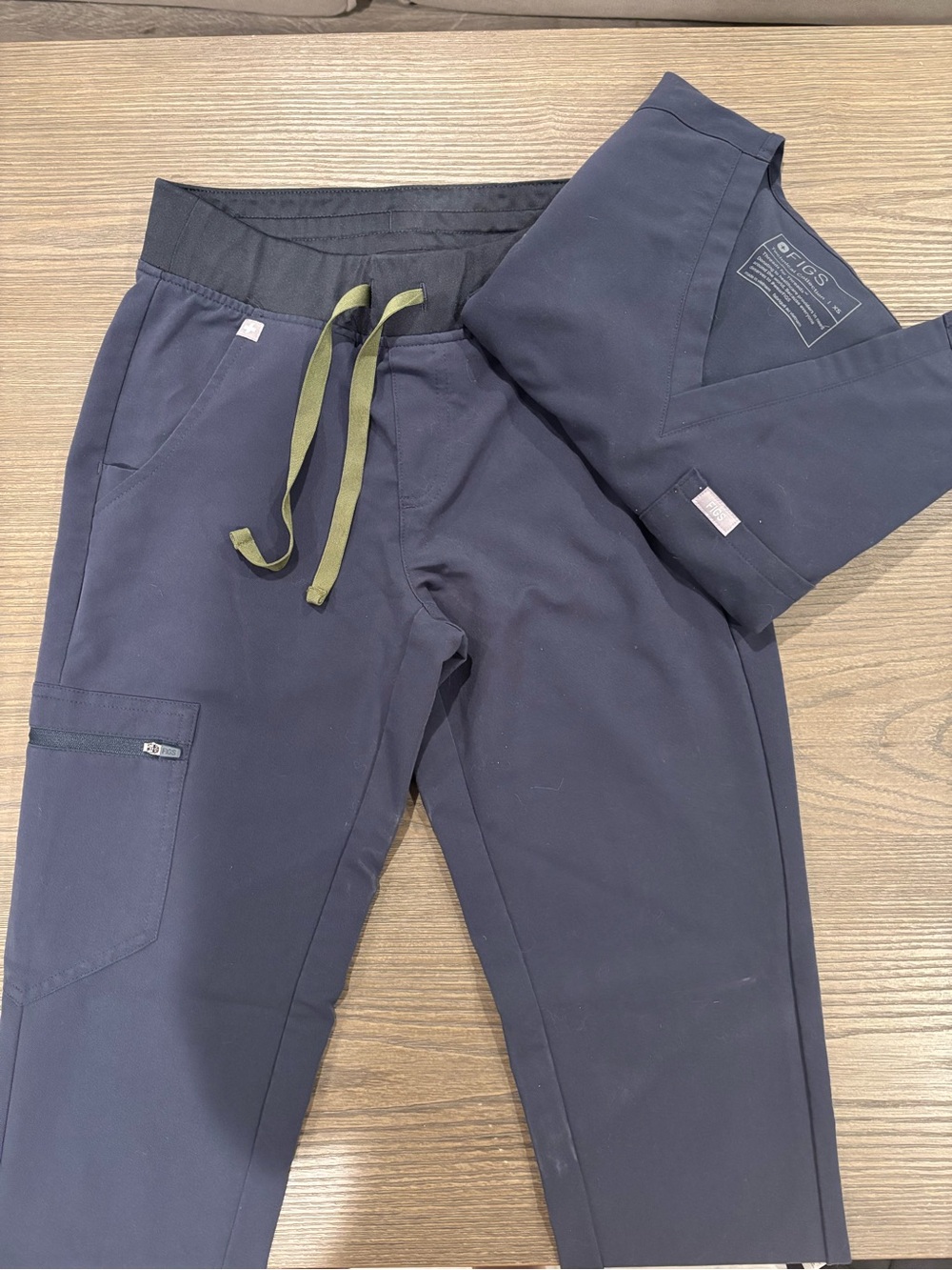 FIGS Night Sky Scrub Set Catarina XS + Zamora XXS Tall